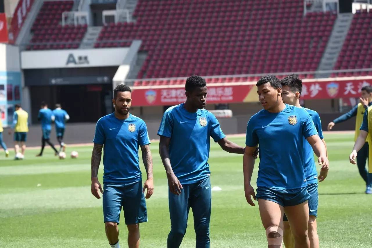  特鲁瓦升班马黑马姿态力挫中游球队