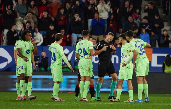  曼城控球碾压式胜利，八成控球率让对手无从招架